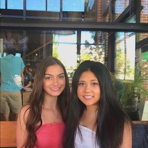 Meet your Posher, Brooke